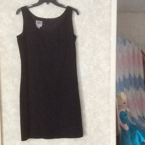 JRT Dresses & Skirts - EUC !SEXY BLACK DRESS ♥️🎁